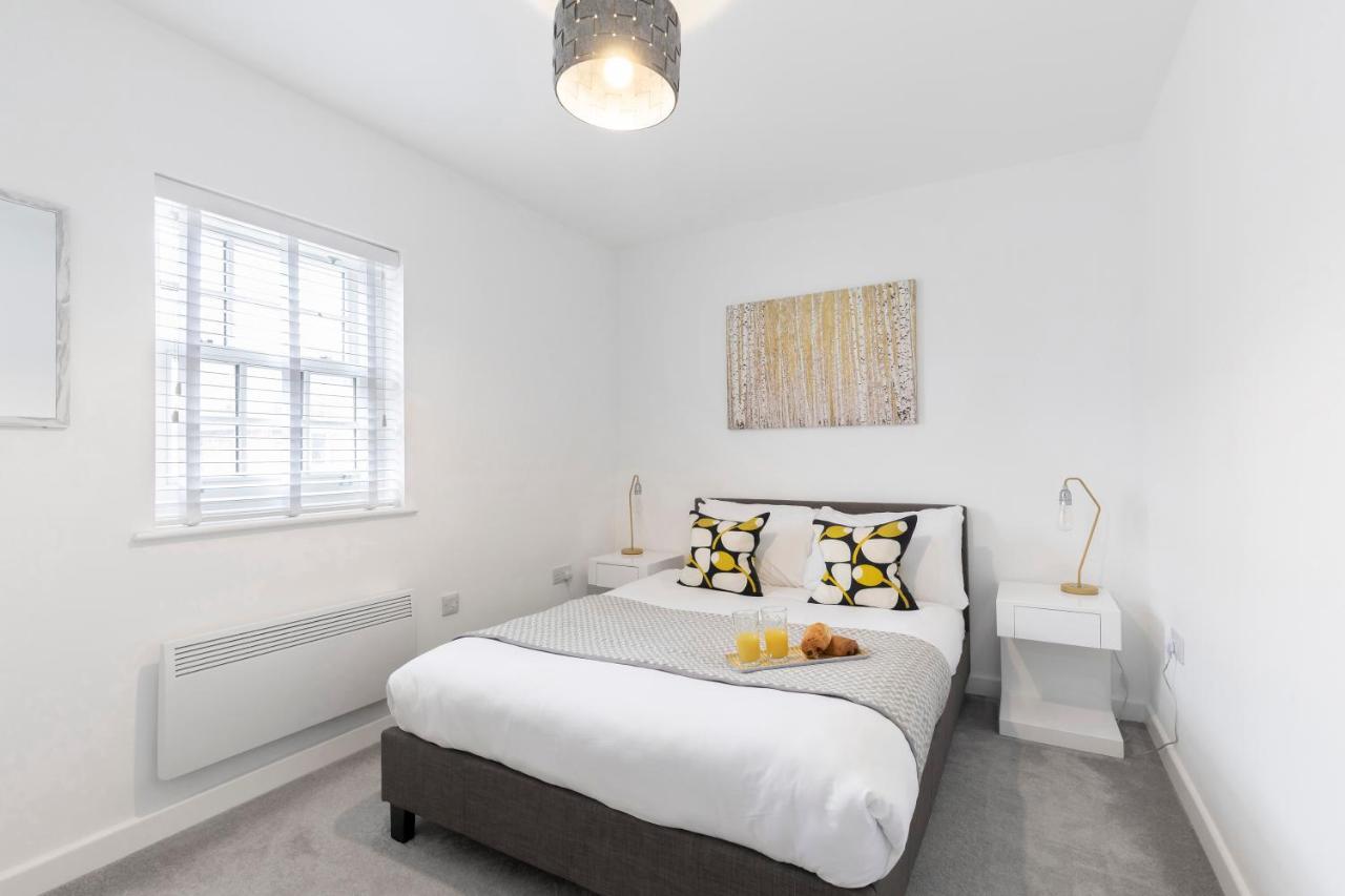 2 Bedroom Town Centre Apartment Cheltenham Extérieur photo