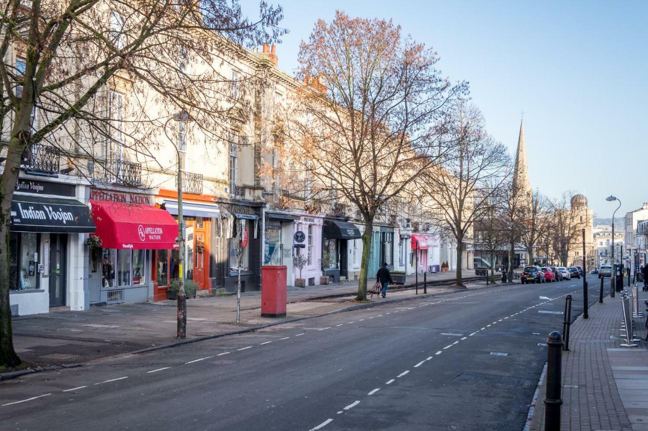 2 Bedroom Town Centre Apartment Cheltenham Extérieur photo